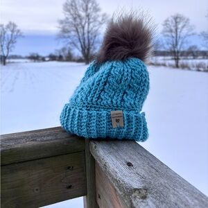 CUDDLE CABLES HAT FOR BABY